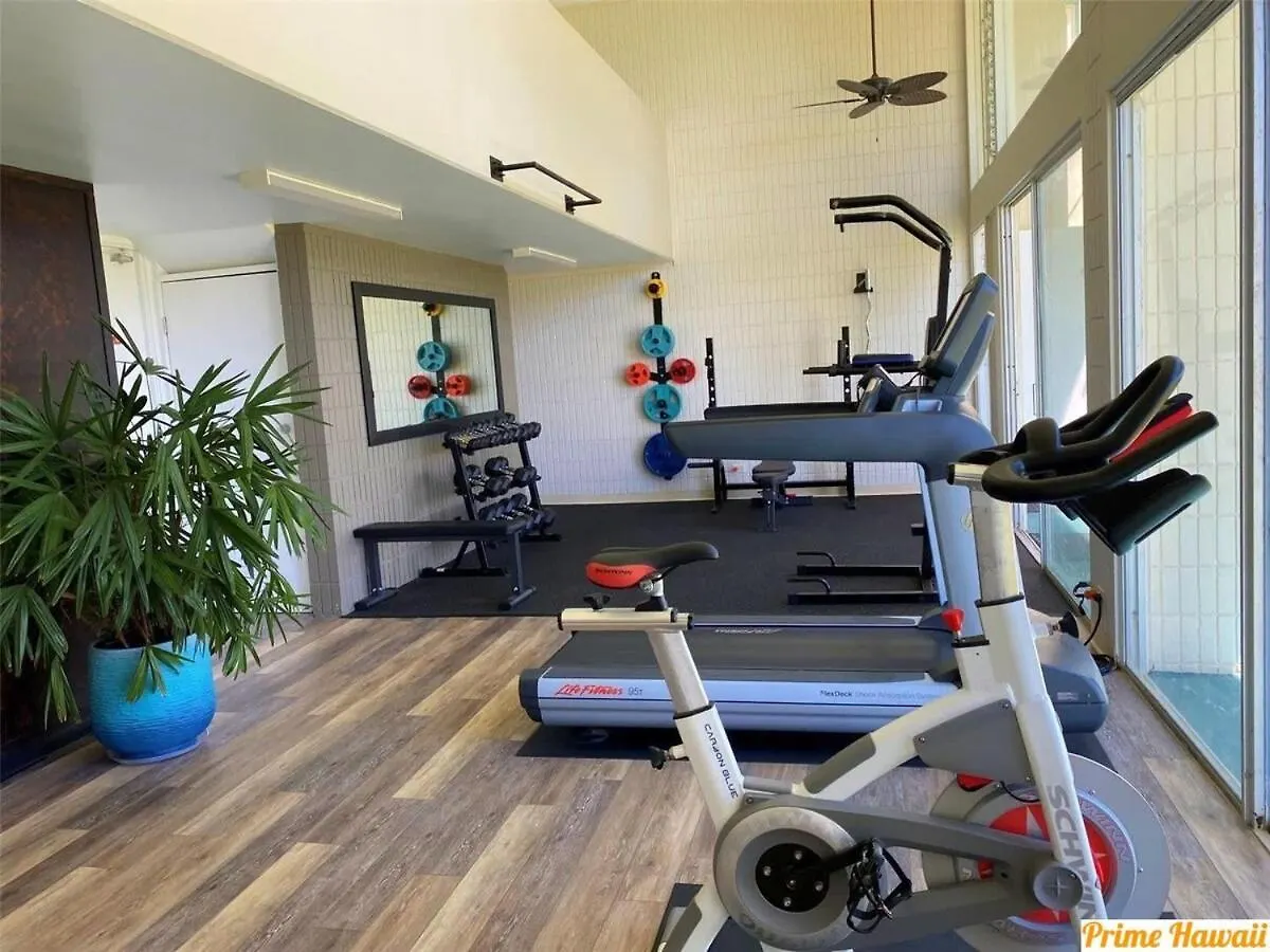 New Beachfront Condo Hau'ula United States